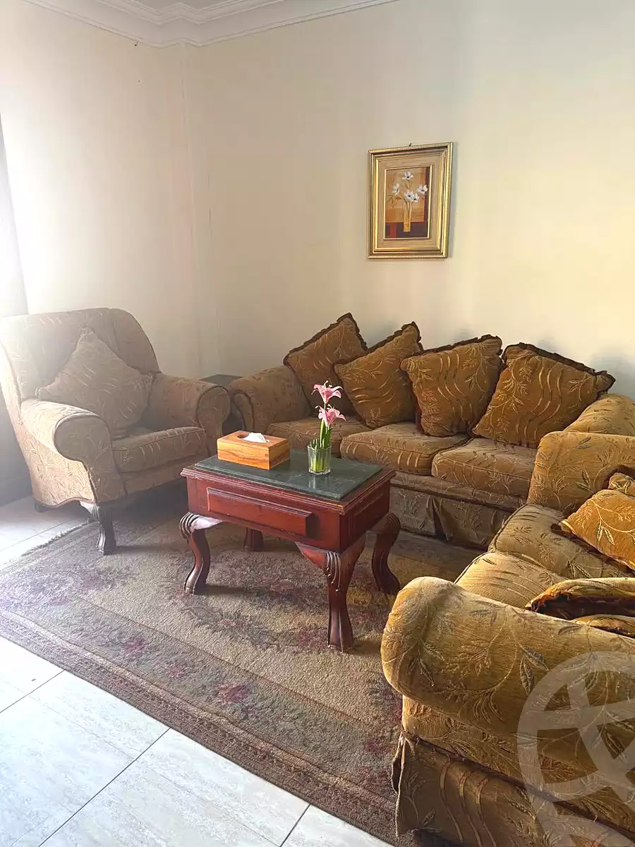 https://aqarmap.com.eg/ar/listing/7134339-for-rent-cairo-6th-of-october-el-ahyaa-neighborhood-4th-neighborhood-5