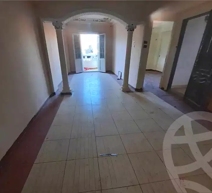 https://aqarmap.com.eg/en/listing/7134352-for-sale-alexandria-al-agamy-el-hanouvel-al-asdakaa-st