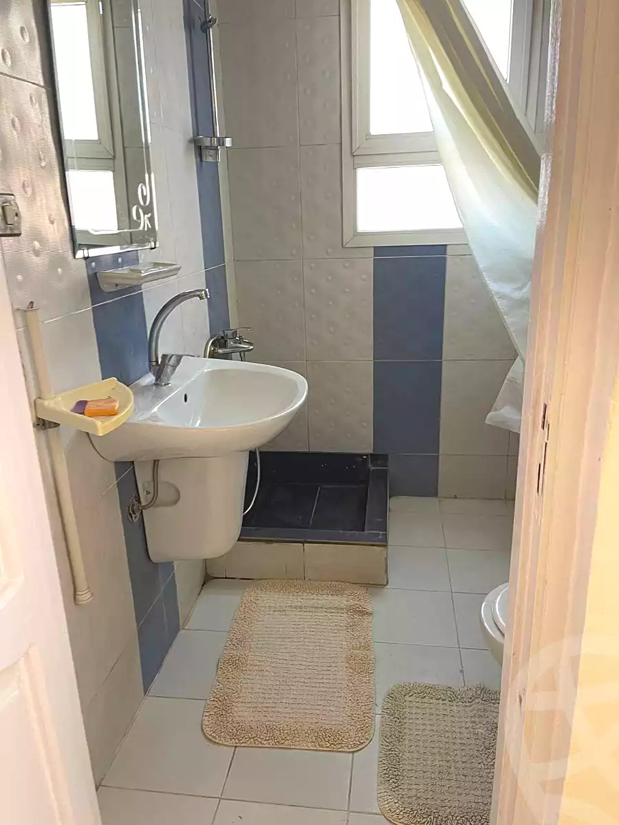 https://aqarmap.com.eg/en/listing/7134461-for-rent-cairo-el-sheikh-zayed-city-compounds-rawdet-zayed
