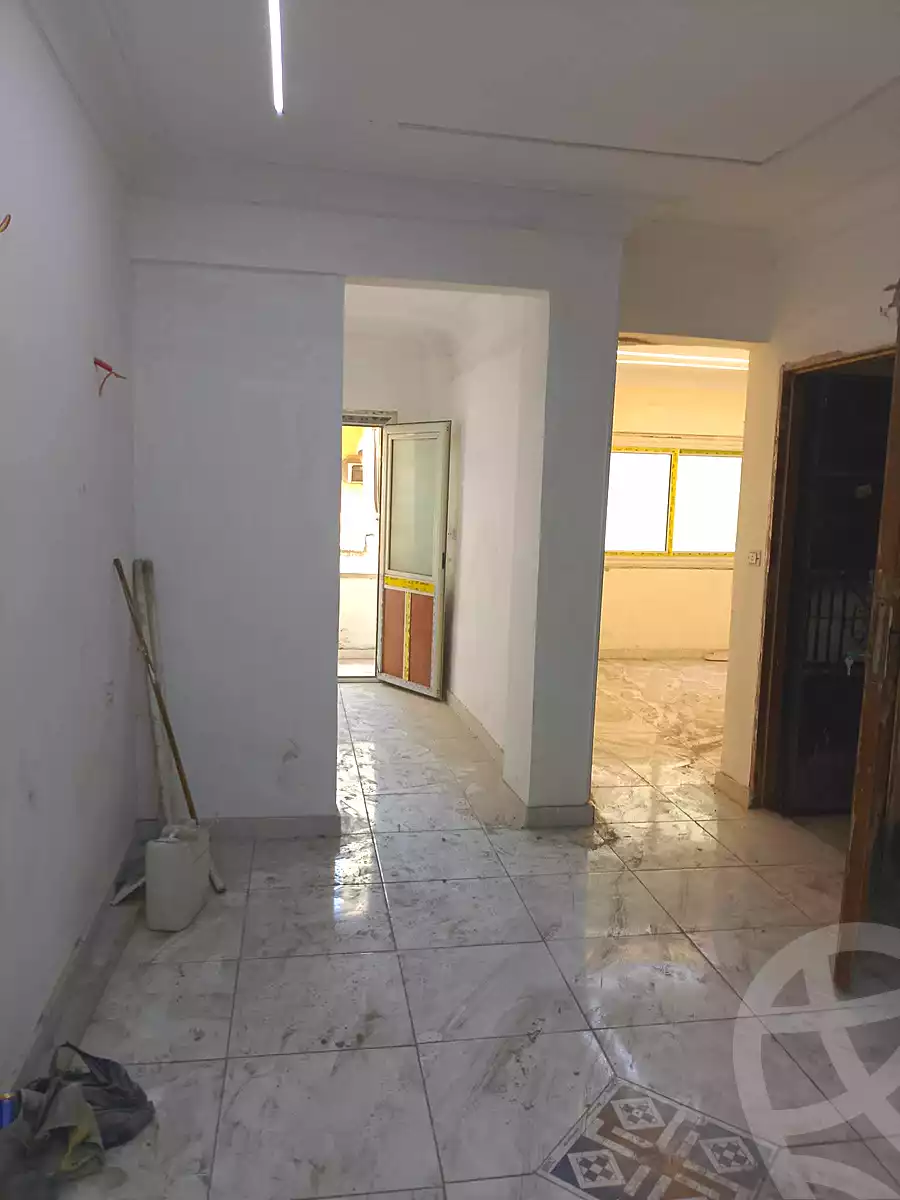 https://aqarmap.com.eg/ar/listing/7134470-for-sale-cairo-ain-shams-ain-shams-el-sharkia-afifi-effat-st