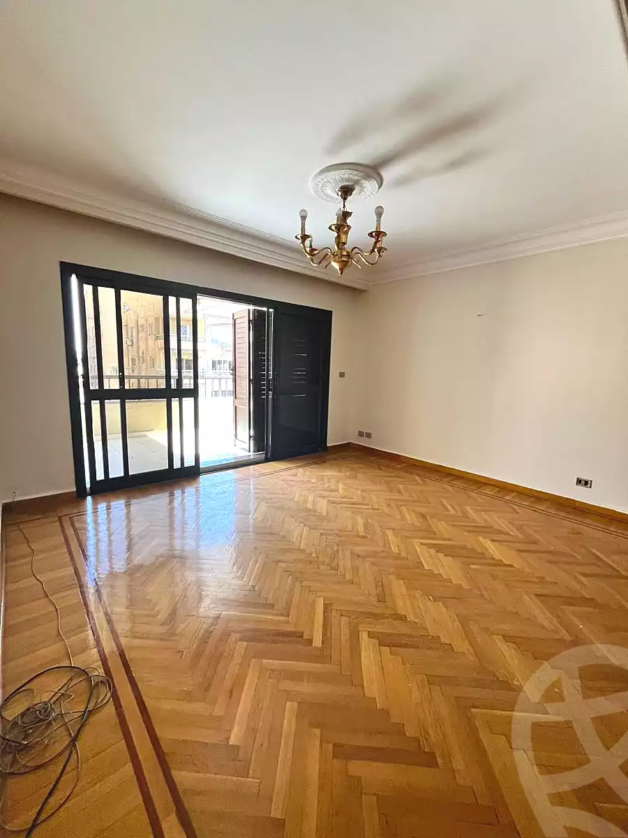 https://aqarmap.com.eg/en/listing/7134556-for-sale-cairo-nasr-city-hay-el-sefarat-mecca-st