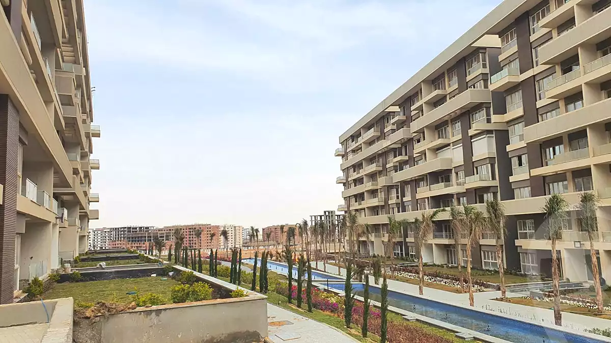 https://aqarmap.com.eg/en/listing/7134618-for-sale-cairo-new-administrative-capital-r7-scenario