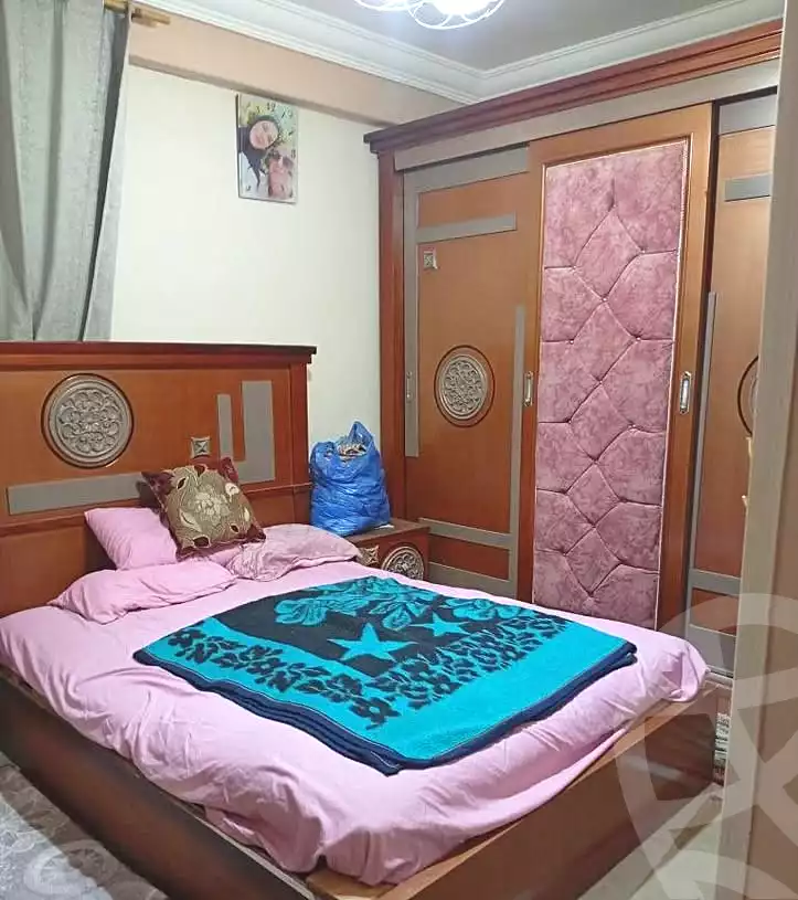 https://aqarmap.com.eg/ar/listing/7134651-for-sale-alexandria-sydy-bshr-shr-mlk-hfny