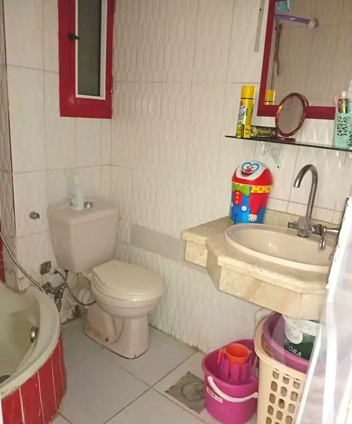 https://aqarmap.com.eg/ar/listing/7134651-for-sale-alexandria-sydy-bshr-shr-mlk-hfny