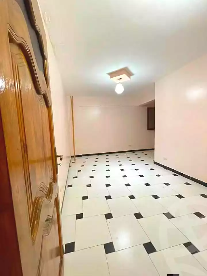 https://aqarmap.com.eg/ar/listing/7134658-for-sale-alexandria-al-agamy-lbytsh-shahr-al-assal-st