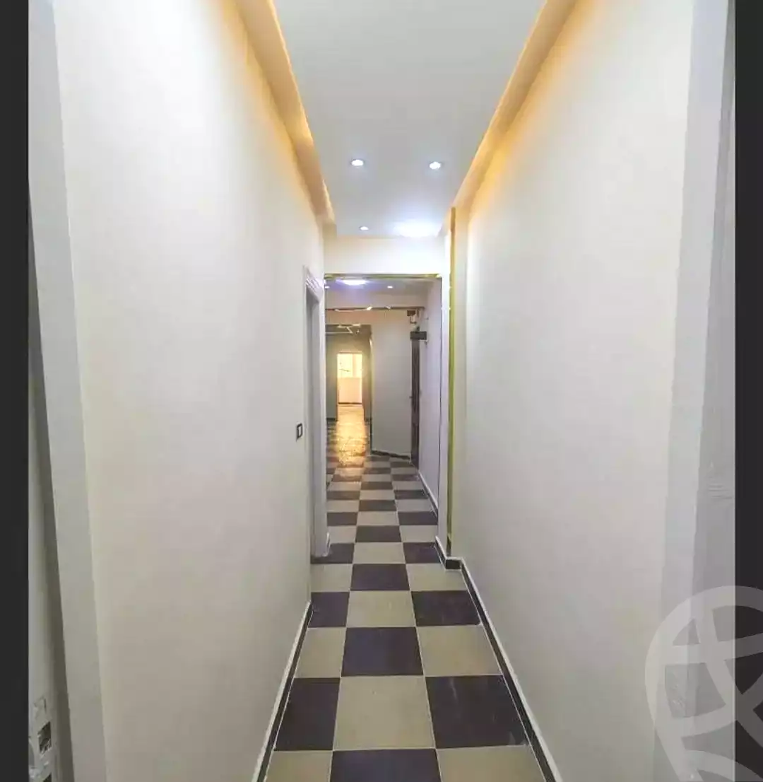 https://aqarmap.com.eg/en/listing/7134759-for-sale-alexandria-al-agamy-el-hanouvel