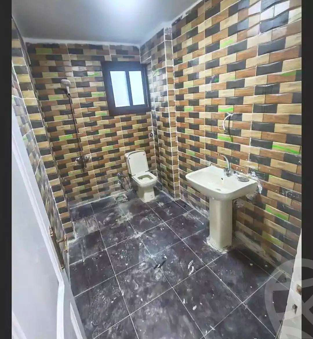 https://aqarmap.com.eg/en/listing/7134759-for-sale-alexandria-al-agamy-el-hanouvel
