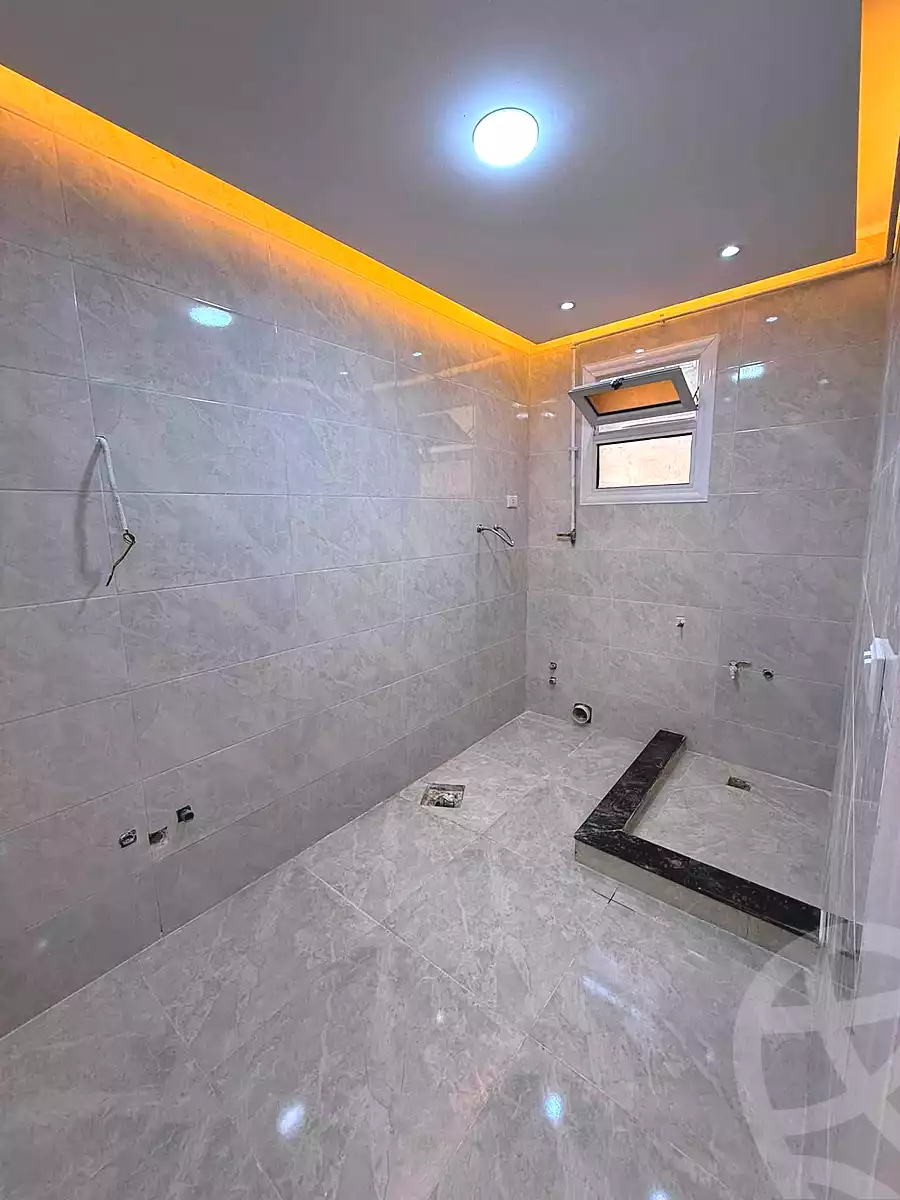 https://aqarmap.com.eg/ar/listing/7134988-for-sale-alexandria-el-asafra-shr-45