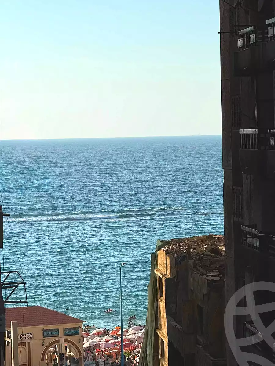 https://aqarmap.com.eg/en/listing/7135017-for-sale-alexandria-el-asafra-ahmed-tiesser-st