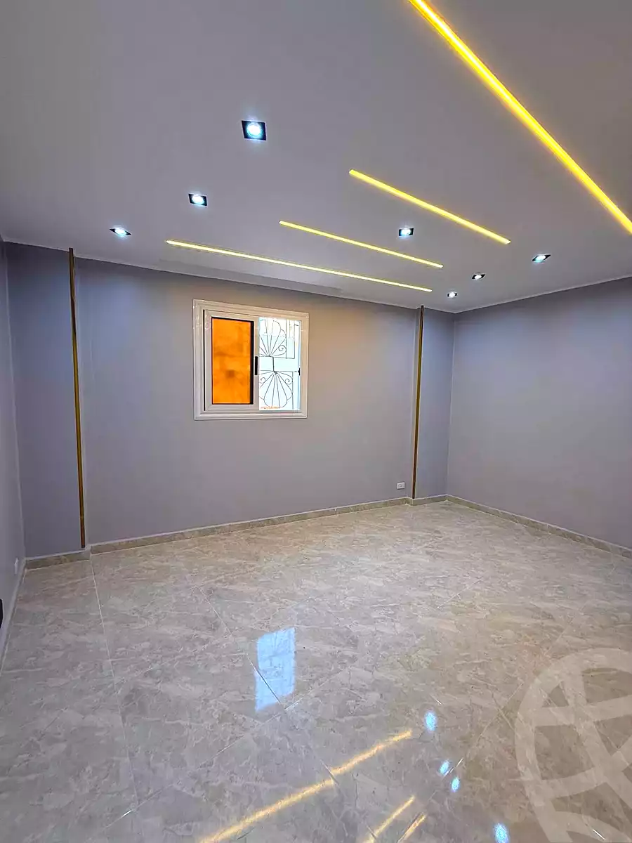 https://aqarmap.com.eg/ar/listing/7135104-for-sale-alexandria-el-asafra-shr-45