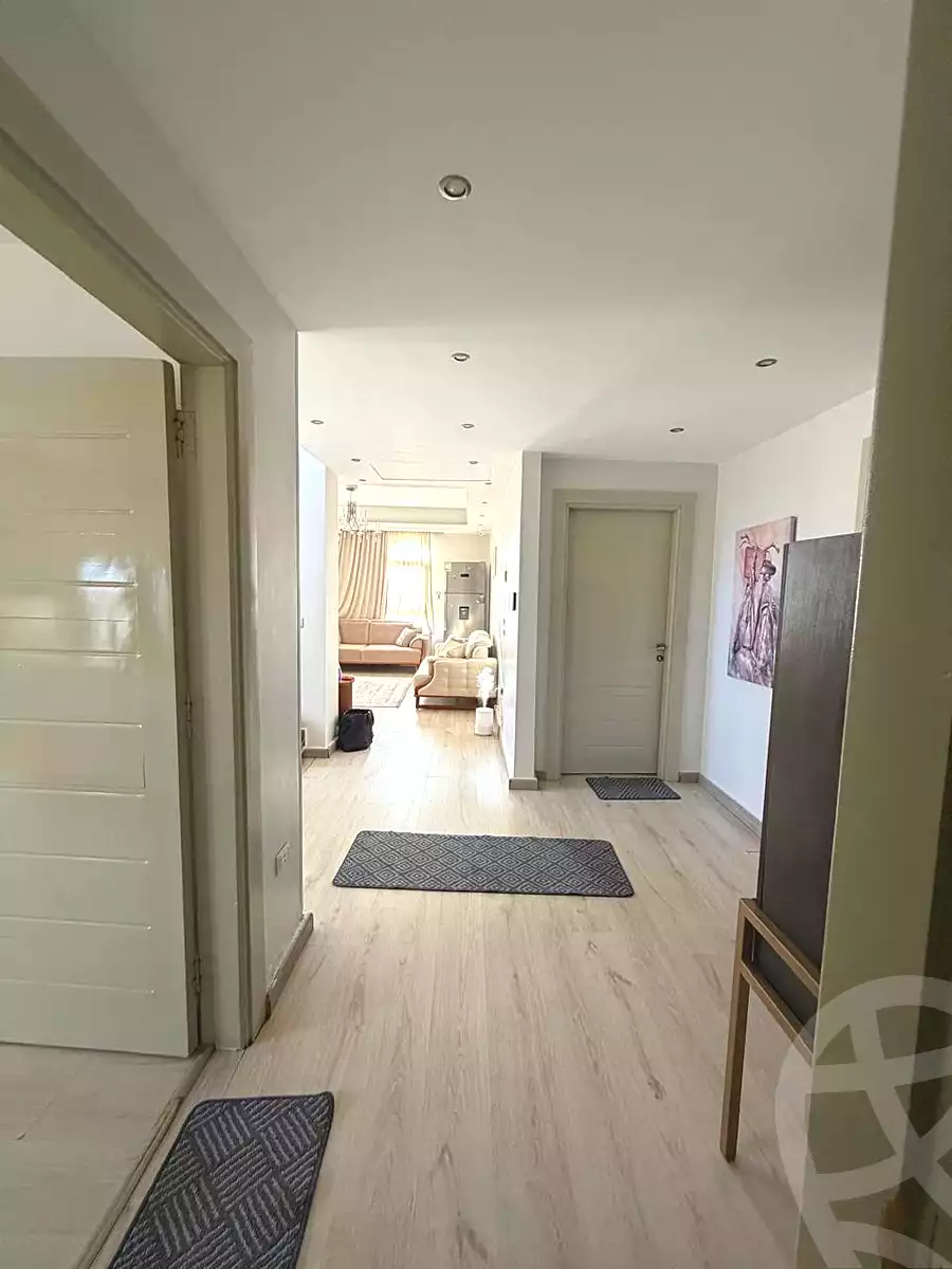 https://aqarmap.com.eg/ar/listing/7135349-for-sale-cairo-el-sheikh-zayed-city-compounds-greens