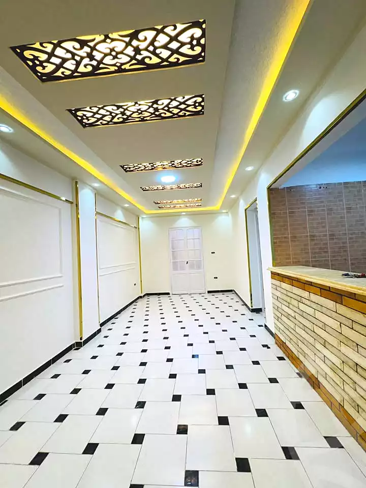 https://aqarmap.com.eg/ar/listing/7135389-for-sale-alexandria-al-agamy-shataa-el-nakheel