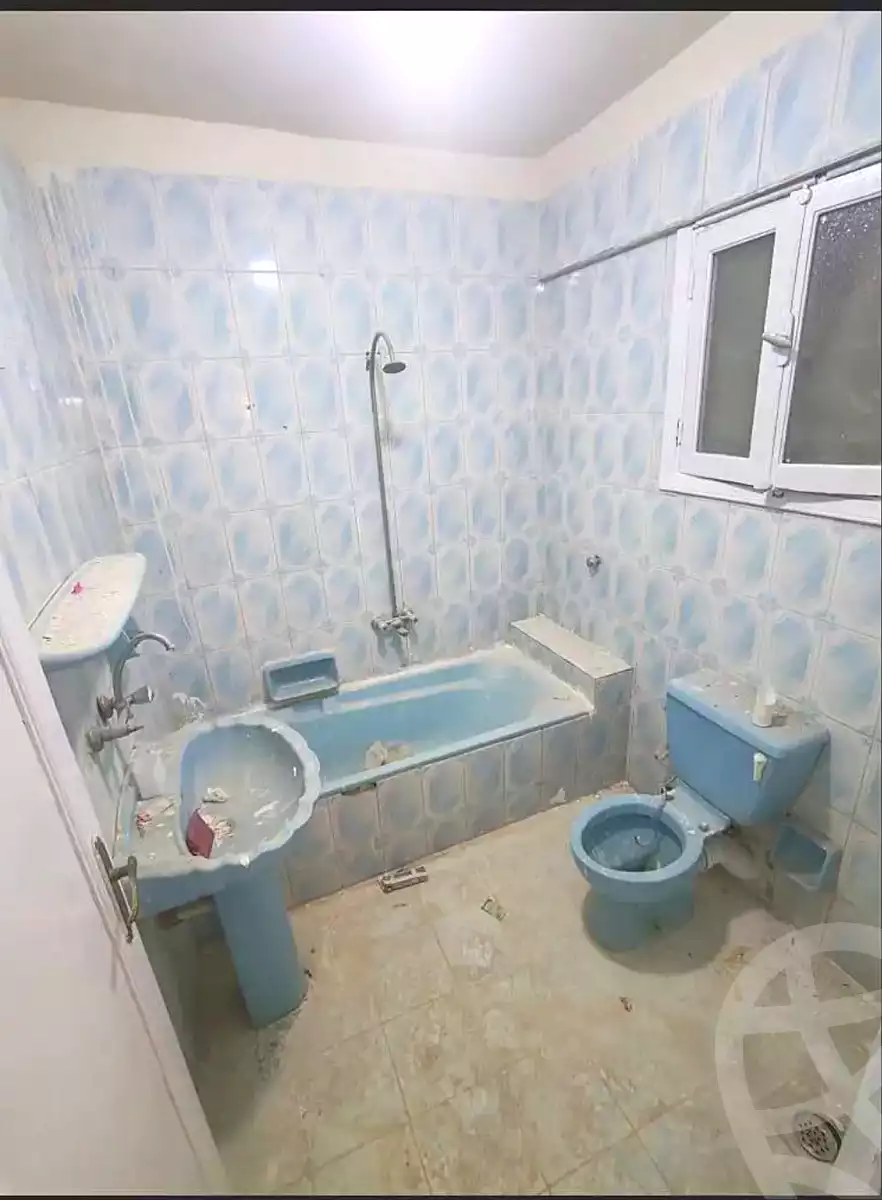 https://aqarmap.com.eg/ar/listing/7135395-for-sale-alexandria-al-agamy-el-hanouvel-al-komi-st-el-hanouvel