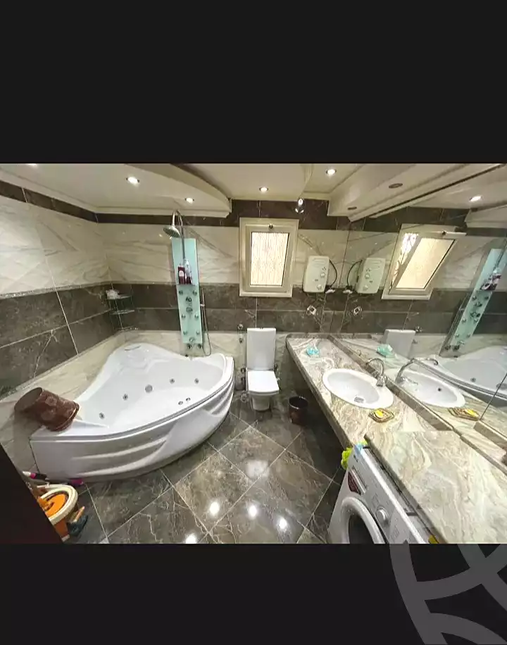 https://aqarmap.com.eg/ar/listing/7135413-for-sale-alexandria-camp-cesar-el-gaish-rd