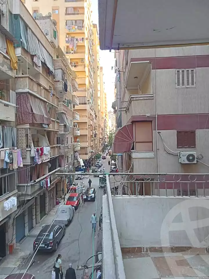 https://aqarmap.com.eg/en/listing/7135491-for-sale-alexandria-el-asafra-l-sfr-bhry