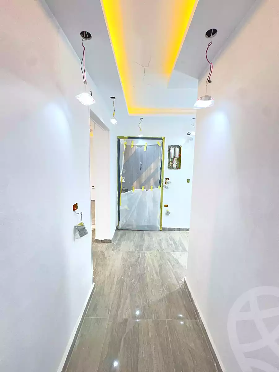 https://aqarmap.com.eg/ar/listing/7135568-for-sale-cairo-new-cairo-gharb-arabila-doctor-hani-maher-st