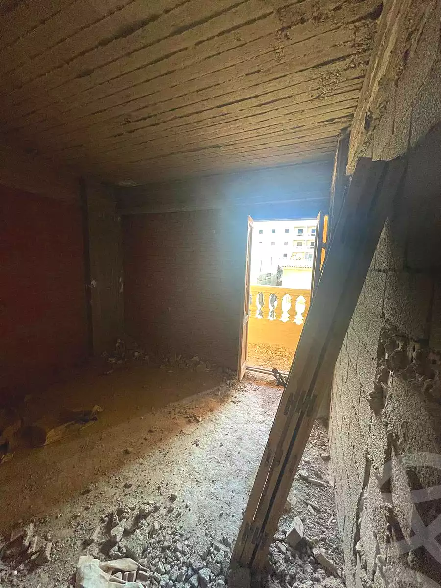 https://aqarmap.com.eg/ar/listing/7135728-for-sale-alexandria-al-agamy-el-hanouvel-radwan-st
