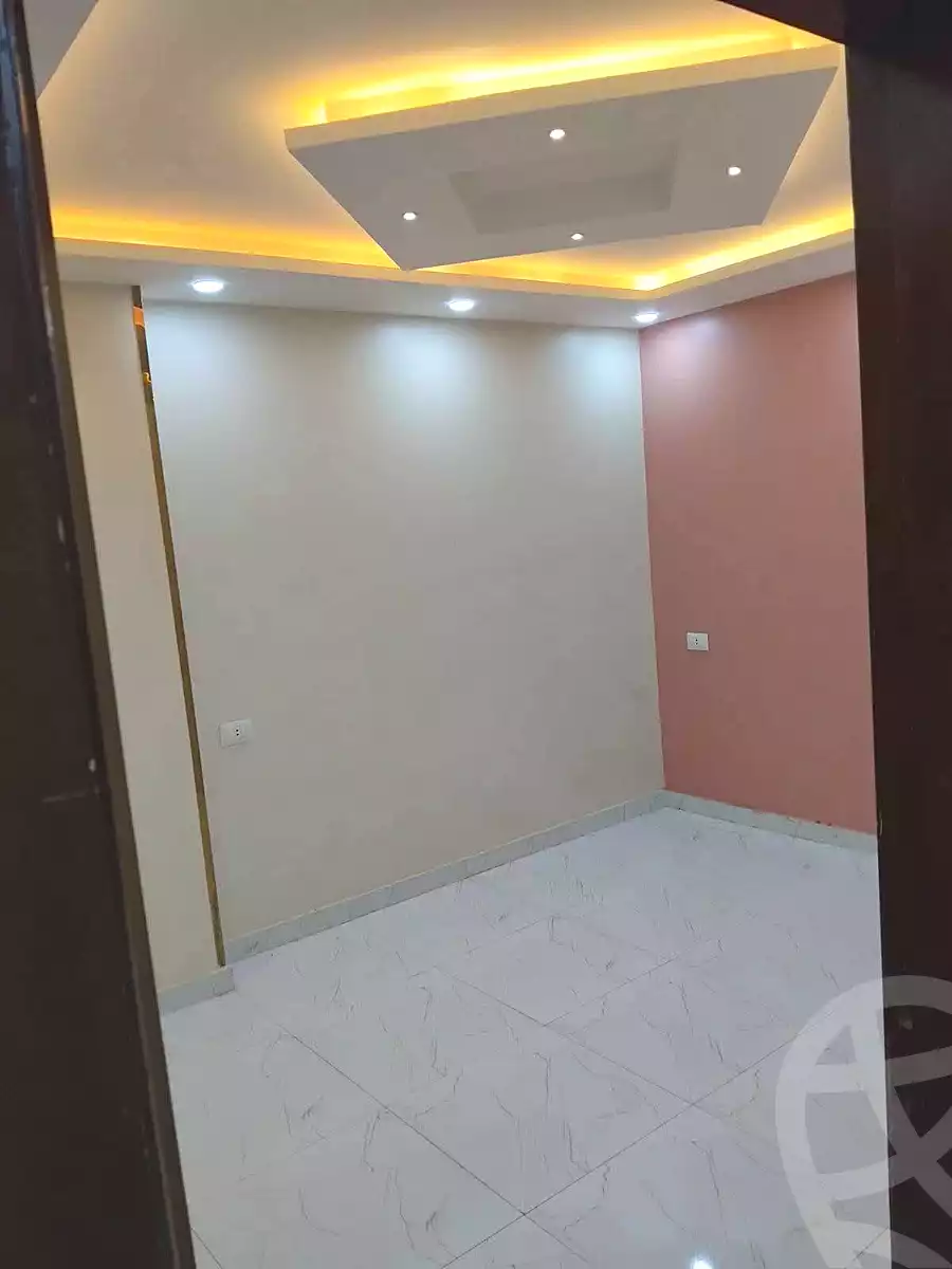 https://aqarmap.com.eg/en/listing/7135848-for-rent-cairo-helwan-hadayek-helwan-nile-corniche-st