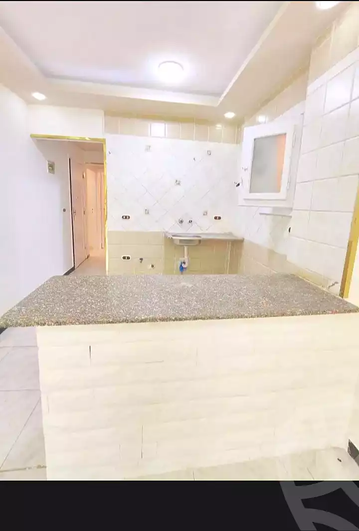 https://aqarmap.com.eg/en/listing/7135873-for-sale-alexandria-al-agamy-shataa-el-nakheel-street-10