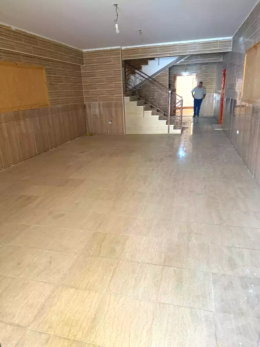 https://aqarmap.com.eg/ar/listing/7135898-for-sale-cairo-el-shorouk-lhy-lthmn-neighbourhood-1