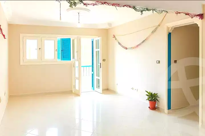 https://aqarmap.com.eg/ar/listing/7135971-for-sale-alexandria-al-agamy-el-hanouvel-el-kholafaa-el-rashdeen-st