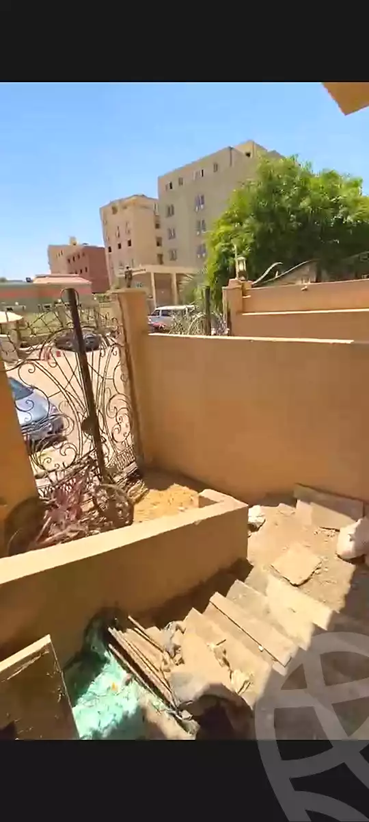 https://aqarmap.com.eg/en/listing/7136083-for-sale-cairo-new-cairo-south-investors-zizinia-st
