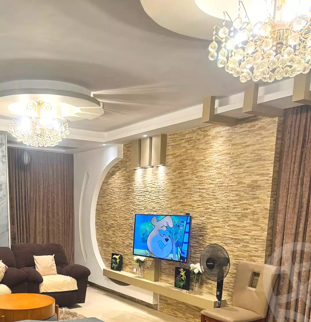 https://aqarmap.com.eg/ar/listing/7136265-for-sale-cairo-new-cairo-gharb-arabila-doctor-hani-maher-st