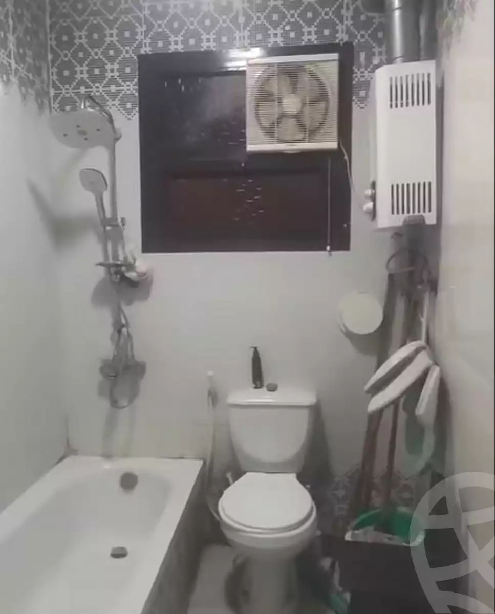 https://aqarmap.com.eg/ar/listing/7136288-for-sale-cairo-ain-shams-jsr-lswys-gamal-abd-el-naser-st