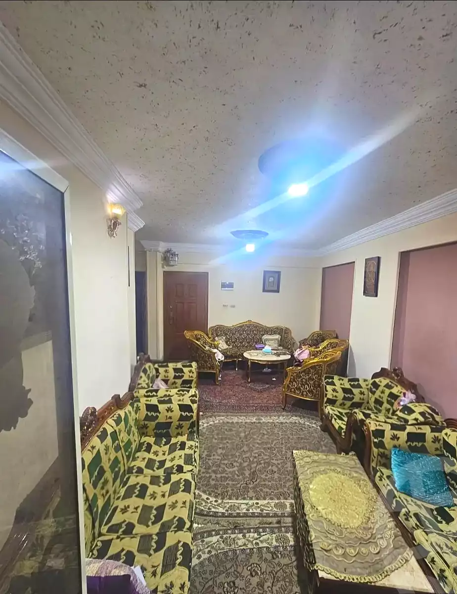 https://aqarmap.com.eg/en/listing/7136700-for-sale-alexandria-el-asafra-43744-st