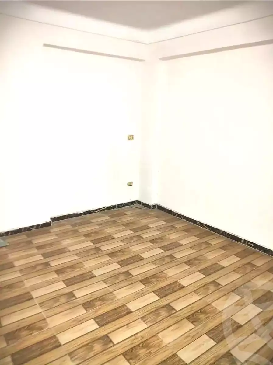 https://aqarmap.com.eg/en/listing/7136733-for-rent-alexandria-bakoos