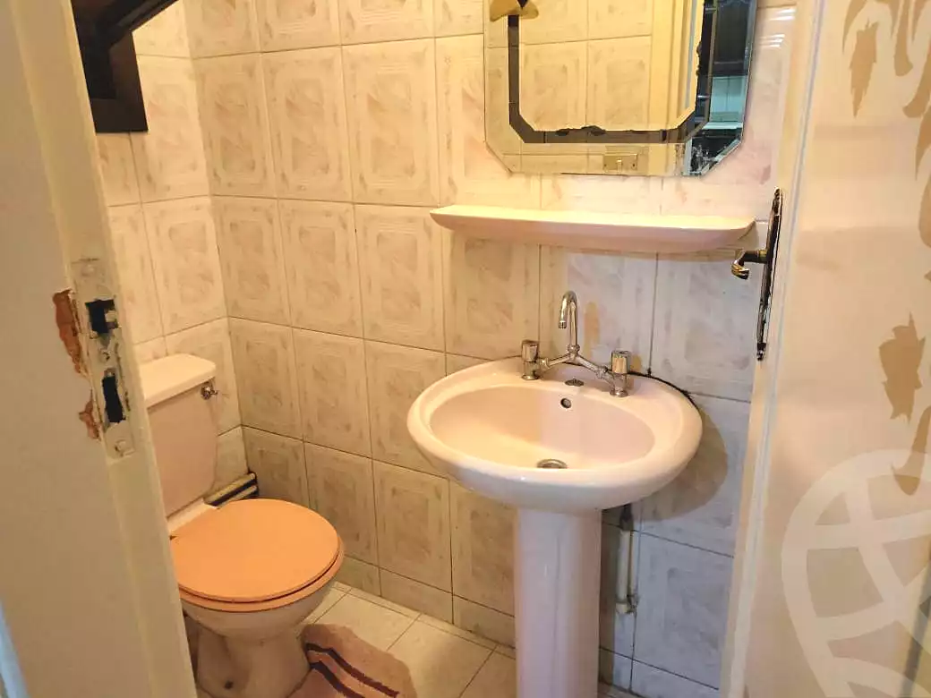 https://aqarmap.com.eg/en/listing/7137353-for-rent-cairo-helwan-helwan-el-sharkeya-abd-el-rahman-pasha-st