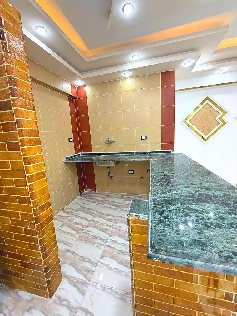 https://aqarmap.com.eg/ar/listing/7137470-for-sale-alexandria-al-agamy-shataa-el-nakheel-armed-forces-buildings