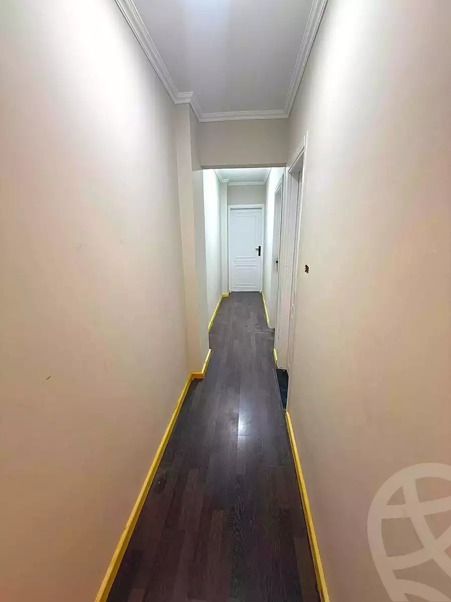https://aqarmap.com.eg/en/listing/7137735-for-sale-cairo-helwan-helwan-el-sharkeya-khesro-basha-st