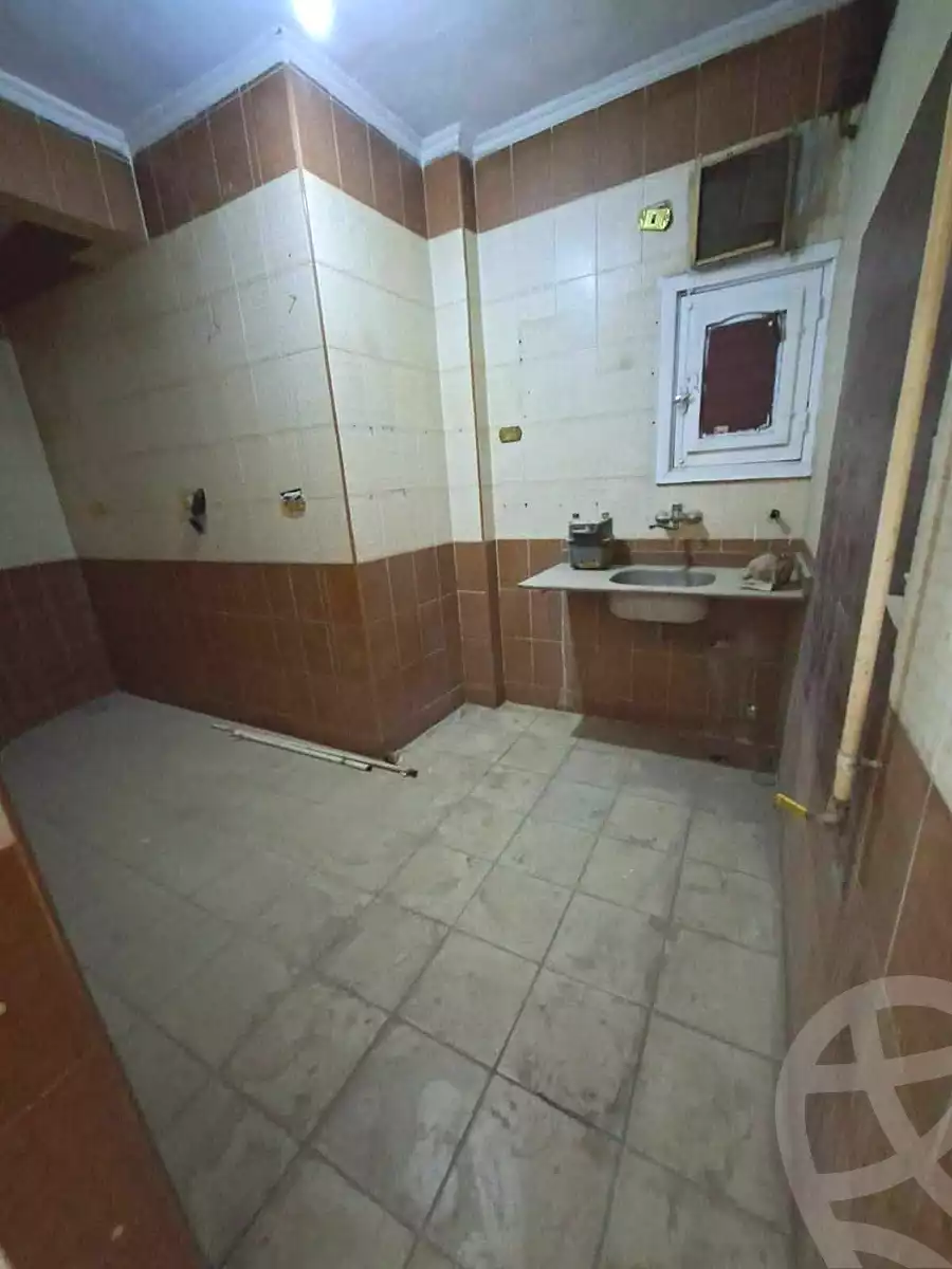 https://aqarmap.com.eg/en/listing/7137770-for-sale-cairo-helwan-sherif-st
