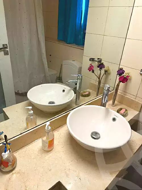 https://aqarmap.com.eg/ar/listing/7137795-for-sale-cairo-new-cairo-compounds-kmbwnd-dh-fyldj-blm-hylz