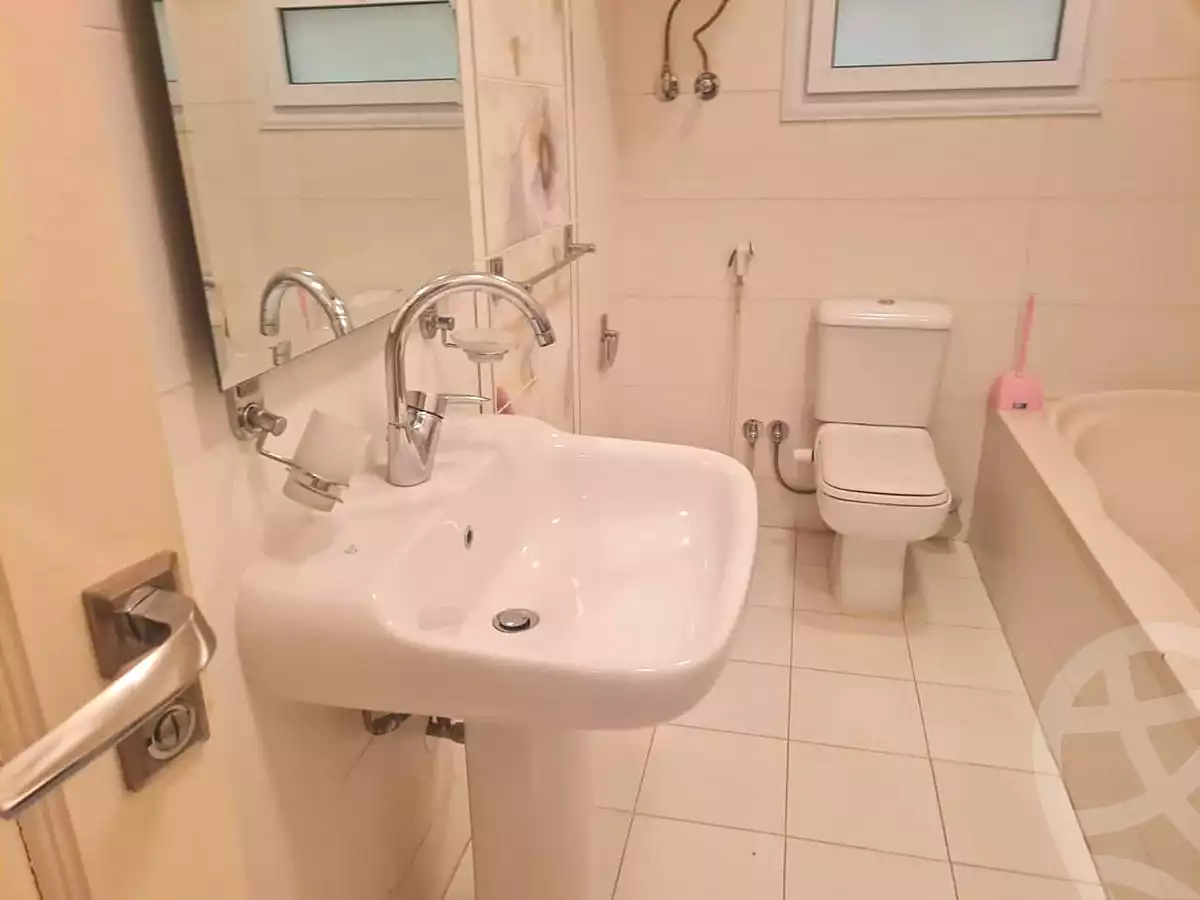 https://aqarmap.com.eg/ar/listing/7137949-for-sale-cairo-new-cairo-ganob-el-akadamiya-south-academy-g-lotfy-hassona-st