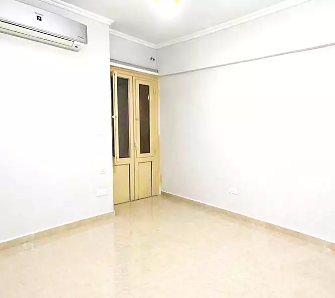 https://aqarmap.com.eg/ar/listing/7138072-for-sale-alexandria-moharram-bey