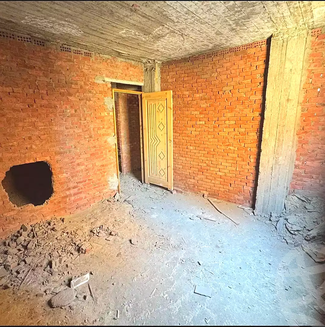 https://aqarmap.com.eg/en/listing/7138132-for-sale-cairo-ain-shams-ahmed-esmat-st
