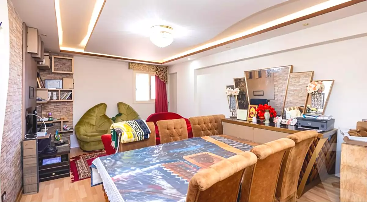 https://aqarmap.com.eg/ar/listing/7138285-for-sale-alexandria-camp-cesar-port-said-street
