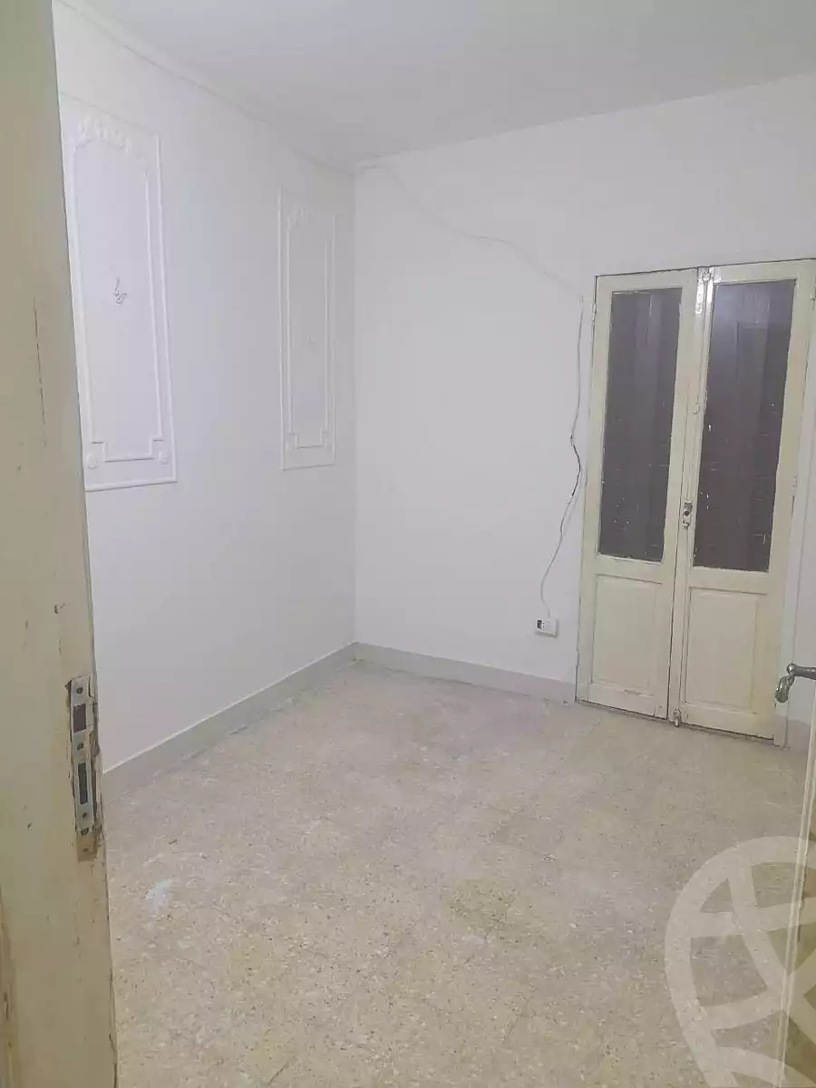 https://aqarmap.com.eg/ar/listing/7138821-for-rent-cairo-el-zaytun-lzytwn-lbhry-shr-lsbg