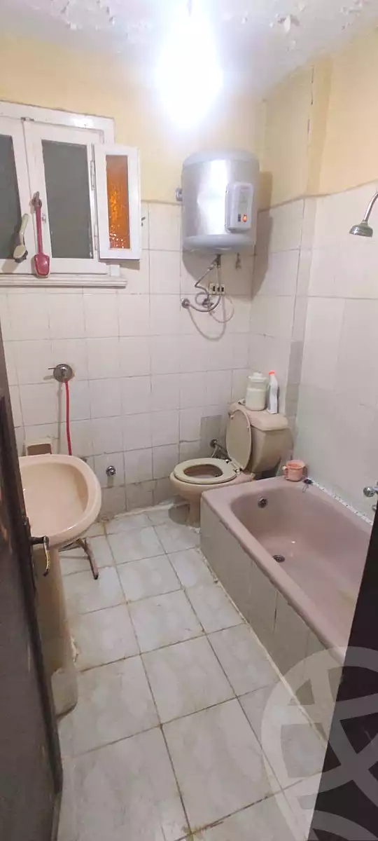 https://aqarmap.com.eg/ar/listing/7139087-for-sale-alexandria-al-agamy-faddah-st