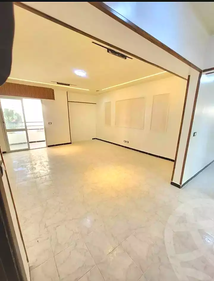 https://aqarmap.com.eg/ar/listing/7139156-for-sale-alexandria-al-agamy-shataa-el-nakheel