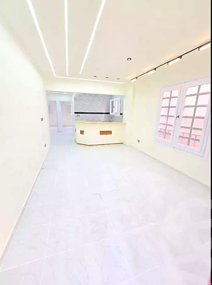 https://aqarmap.com.eg/ar/listing/7139426-for-sale-alexandria-al-agamy-shataa-el-nakheel-street-10