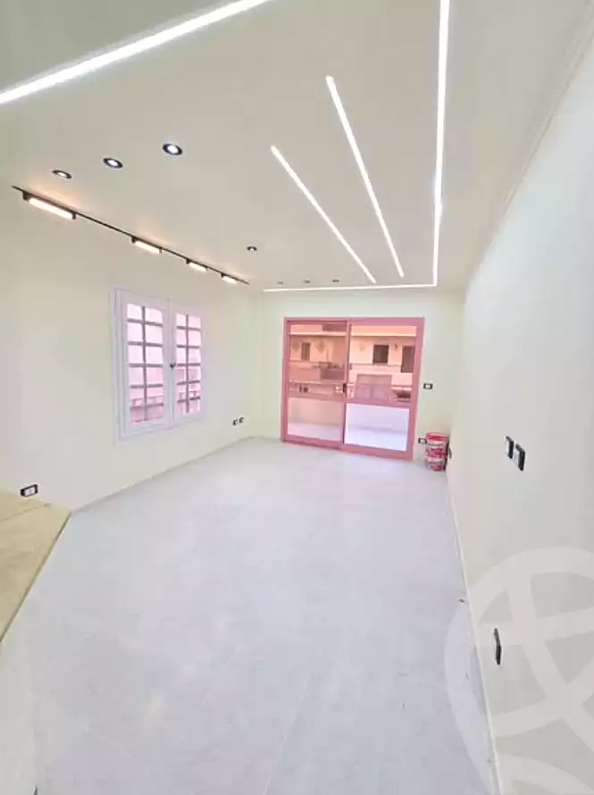 https://aqarmap.com.eg/ar/listing/7139426-for-sale-alexandria-al-agamy-shataa-el-nakheel-street-10