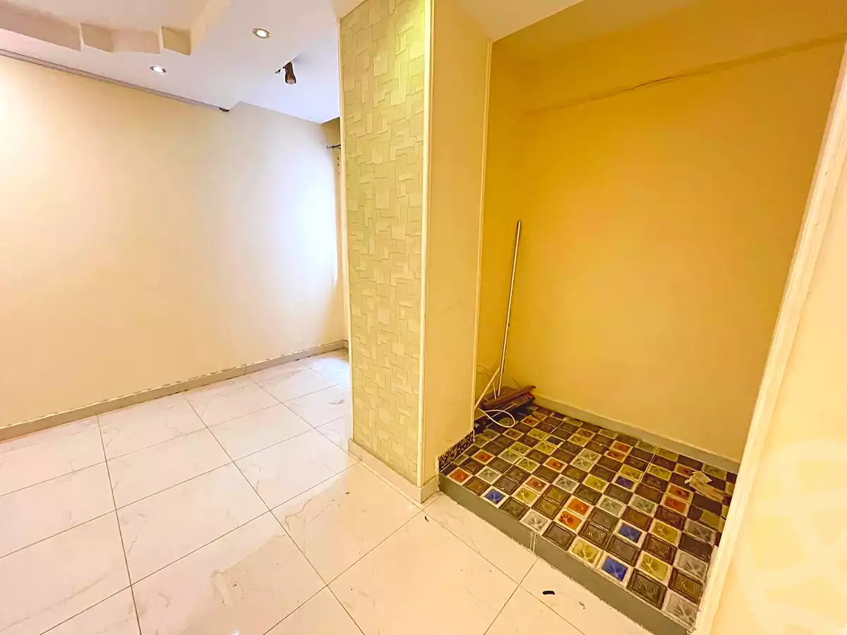 https://aqarmap.com.eg/en/listing/7139524-for-sale-alexandria-zezenia