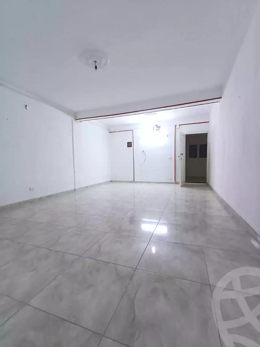 https://aqarmap.com.eg/ar/listing/7139714-for-rent-alexandria-al-agamy-lbytsh-al-samalehy-1-st