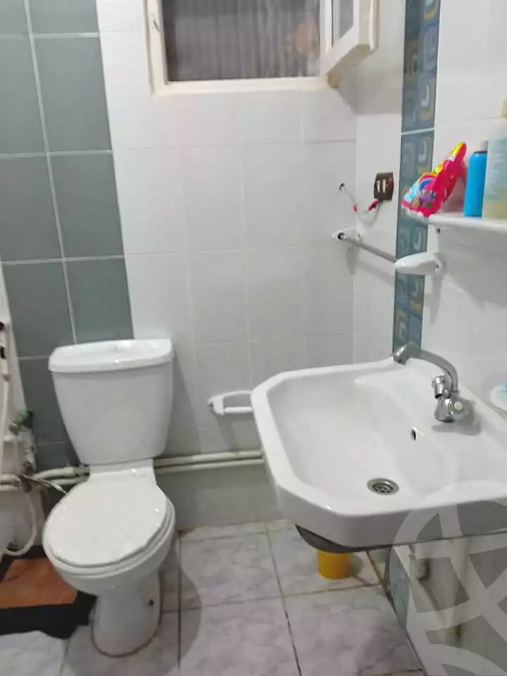 https://aqarmap.com.eg/ar/listing/7139720-for-rent-alexandria-bw-qyr-toson-st