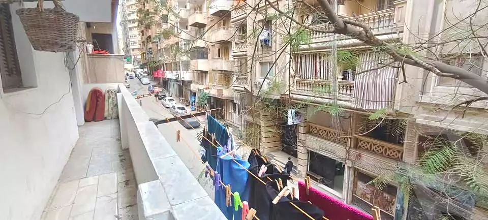 https://aqarmap.com.eg/ar/listing/7139805-for-sale-alexandria-sydy-bshr-sydy-bshr-bhry-khalil-hamada-st