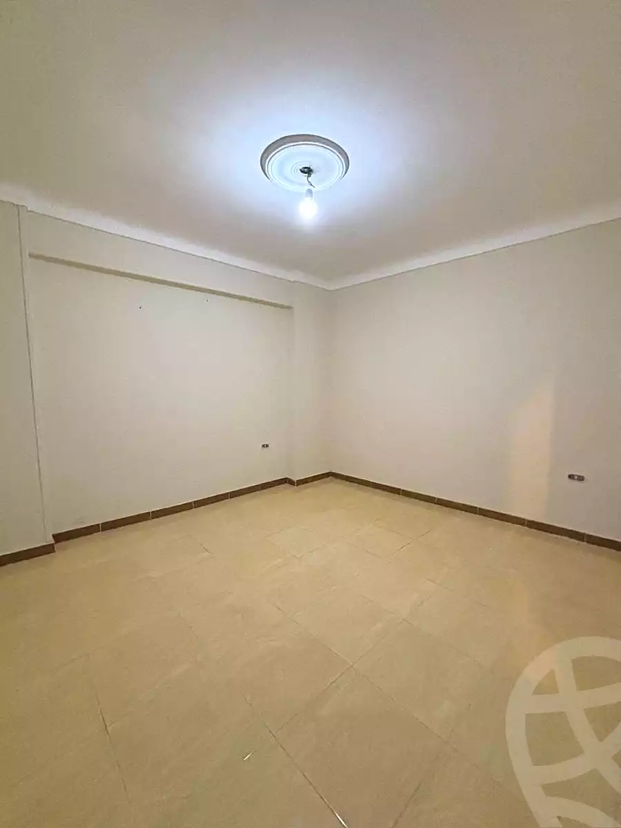 https://aqarmap.com.eg/ar/listing/7140164-for-sale-alexandria-al-agamy-lbytsh-mohamed-el-fardi-st