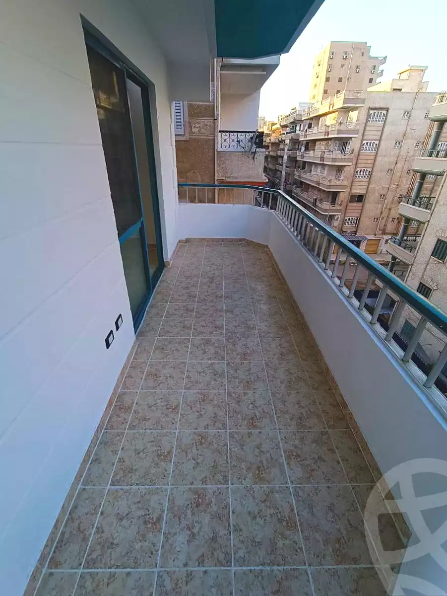 https://aqarmap.com.eg/en/listing/7140181-for-sale-alexandria-al-agamy-shataa-el-nakheel-no-8-st